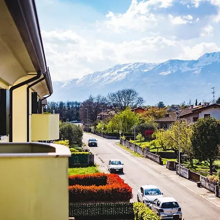Lägenhet Borgo Peschiere Maniago
